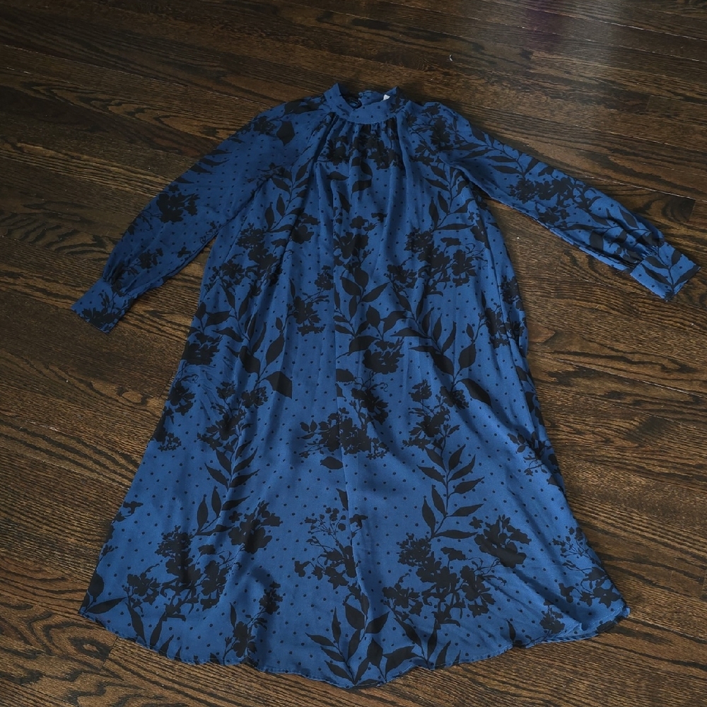 H&M Navy Blue Floral Long Sleeve Dress